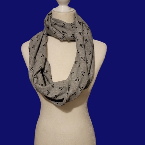 Warner Bros. Accessories - Harry Potter eternity scarf